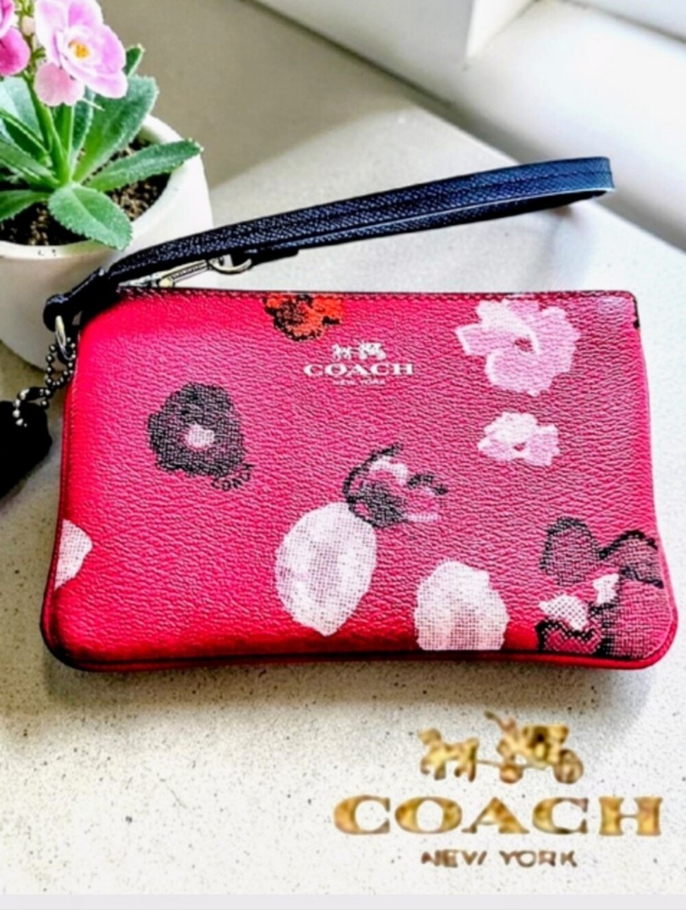 🩷 COACH Women's Zip Bright Pink Floral Wristlet.  Coated Canvas & Black Leather